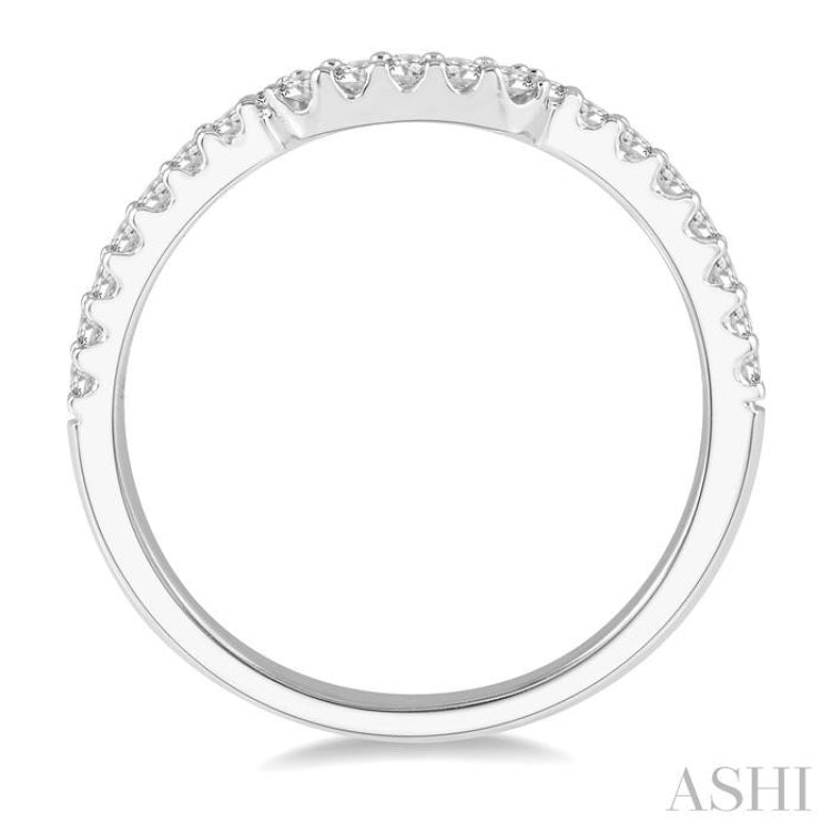 1/4 Ctw U-Shape Center Round Cut Diamond Wedding Band in 14K White Gold 1/4 Ctw U-Shape Center Round Cut Diamond Wedding Band in 14K White Gold