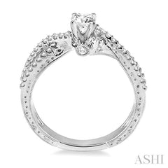 1/2 Ctw Diamond Engagement Ring with 1/4 Ct Round Cut Center Stone in 14K White Gold 1/2 Ctw Diamond Engagement Ring with 1/4 Ct Round Cut Center Stone in 14K White Gold