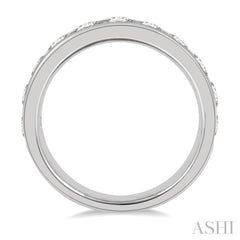 1 1/2 Ctw Channel Set 11 Stone Round Cut Diamond Wedding Band in 14K White Gold 1 1/2 Ctw Channel Set 11 Stone Round Cut Diamond Wedding Band in 14K White Gold