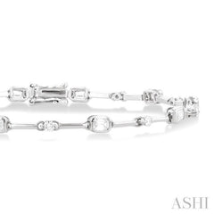 1 1/3 Ctw Bezel Set Emerald and Round Cut Diamond Bar Link Bracelet in 14K White Gold 1 1/3 Ctw Bezel Set Emerald and Round Cut Diamond Bar Link Bracelet in 14K White Gold