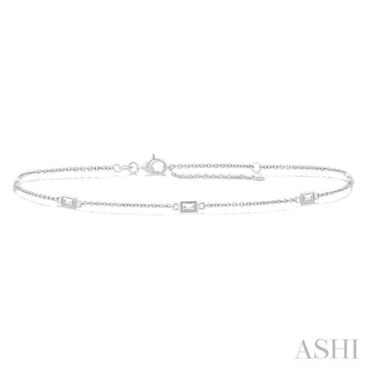 1/4 Ctw Baguette Cut Diamond Station Bracelet in 14K White Gold 1/4 Ctw Baguette Cut Diamond Station Bracelet in 14K White Gold