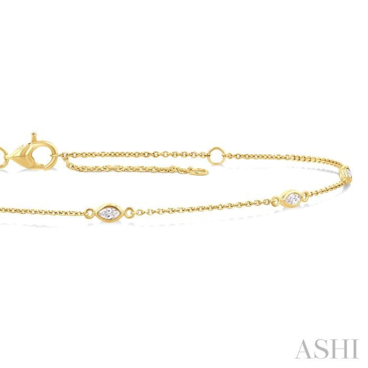 1/4 Ctw Marquise Cut Diamond Station Bracelet in 14K Yellow Gold 1/4 Ctw Marquise Cut Diamond Station Bracelet in 14K Yellow Gold