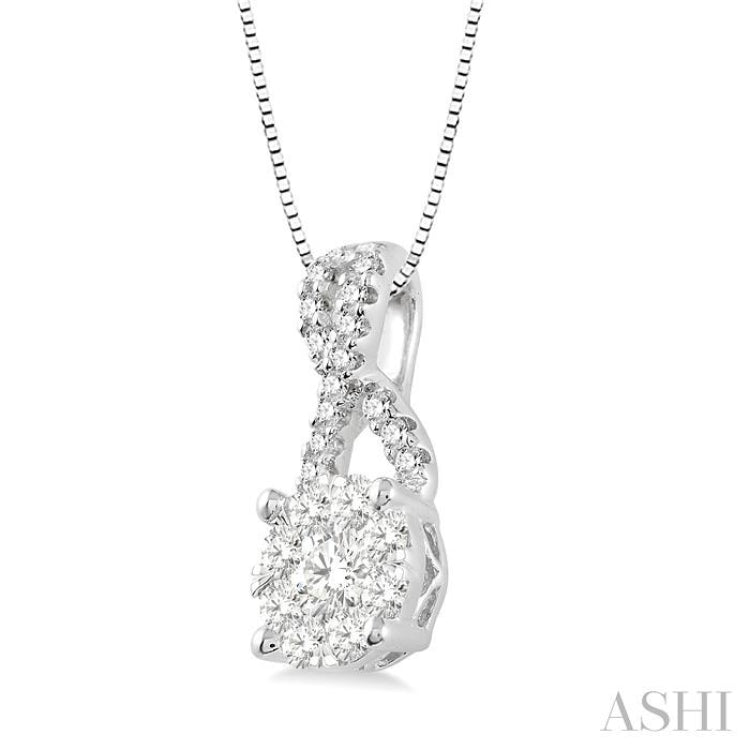 1/4 Ctw Lovebright Round Cut Diamond Pendant in 14K White Gold with Chain 1/4 Ctw Lovebright Round Cut Diamond Pendant in 14K White Gold with Chain
