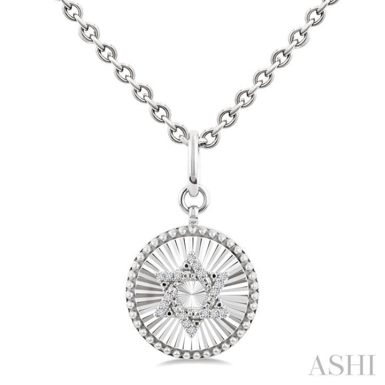 1/10 Ctw Round Fluted Medallion Single Cut Diamond Star of David Pendant With Chain in Sterling Silver 1/10 Ctw Round Fluted Medallion Single Cut Diamond Star of David Pendant With Chain in Sterling Silver
