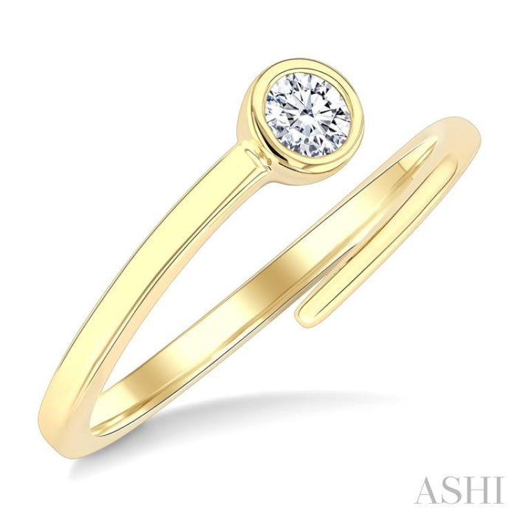 1/6 Ctw Bypass Bezel Set Round Cut Diamond Open Fashion Ring in 14K Yellow Gold 1/6 Ctw Bypass Bezel Set Round Cut Diamond Open Fashion Ring in 14K Yellow Gold