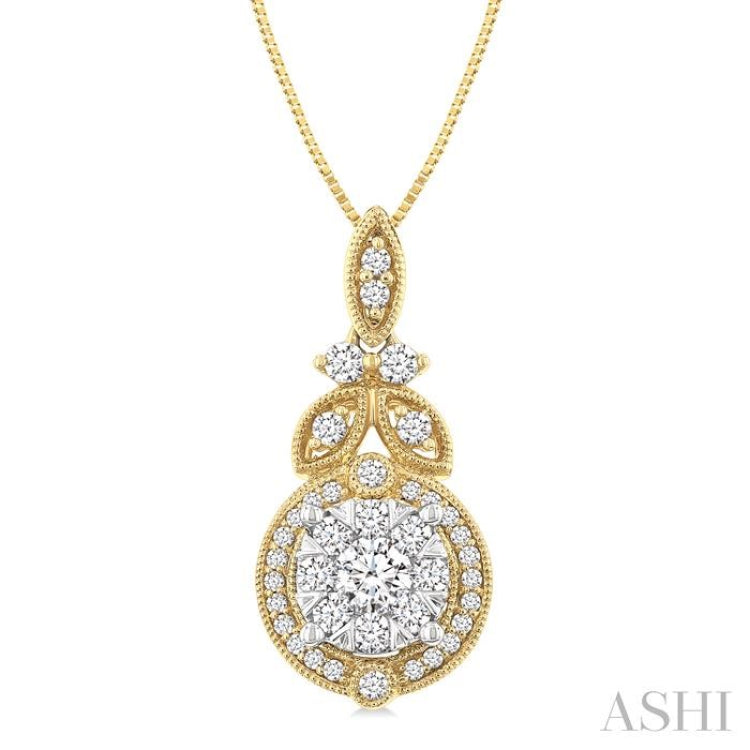 1/2 Ctw Lovebright Circular Shape Round Cut Diamond Pendant With Chain in 14K Yellow and White Gold 1/2 Ctw Lovebright Circular Shape Round Cut Diamond Pendant With Chain in 14K Yellow and White Gold