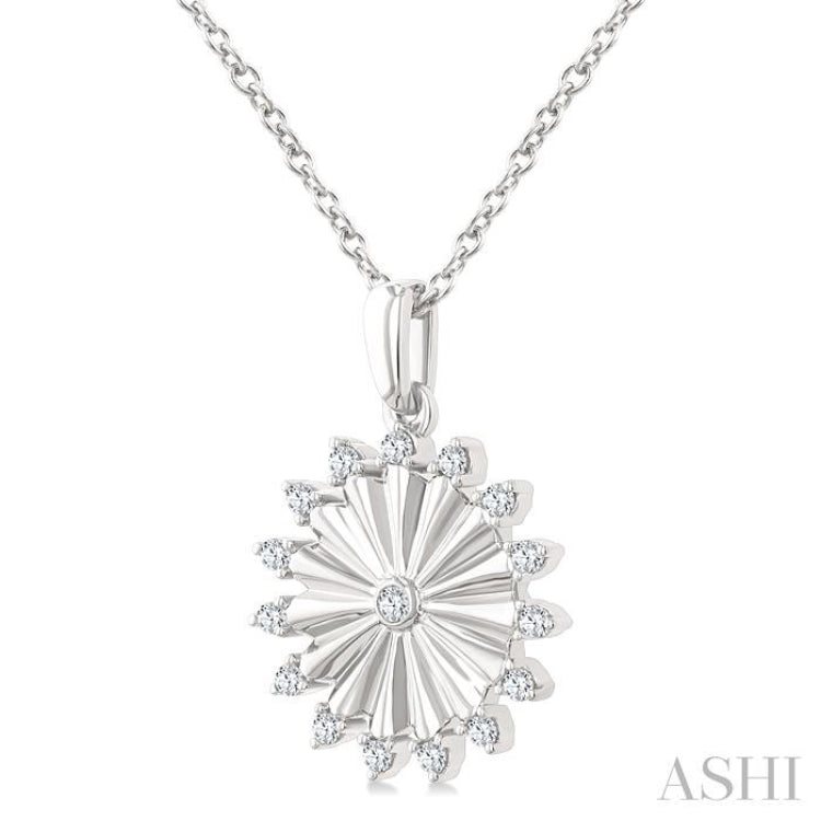 1/5 Ctw Round Cut Diamond Circle Fluted Fashion Pendant With Chain in 10K White Gold 1/5 Ctw Round Cut Diamond Circle Fluted Fashion Pendant With Chain in 10K White Gold