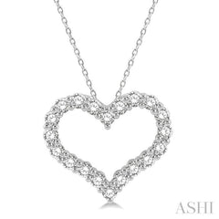 3/4 Ctw Heart Shape Round Cut Diamond Pendant With Chain in 14K White Gold 3/4 Ctw Heart Shape Round Cut Diamond Pendant With Chain in 14K White Gold