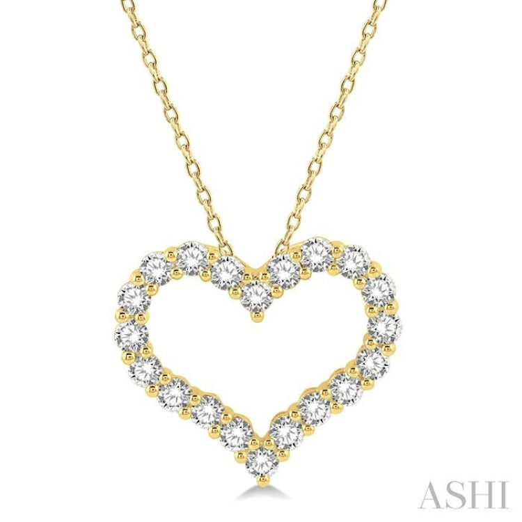 3/4 Ctw Heart Shape Round Cut Diamond Pendant With Chain in 14K Yellow Gold 3/4 Ctw Heart Shape Round Cut Diamond Pendant With Chain in 14K Yellow Gold