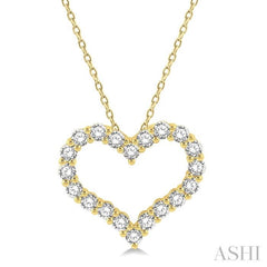 3/4 Ctw Heart Shape Round Cut Diamond Pendant With Chain in 14K Yellow Gold 3/4 Ctw Heart Shape Round Cut Diamond Pendant With Chain in 14K Yellow Gold