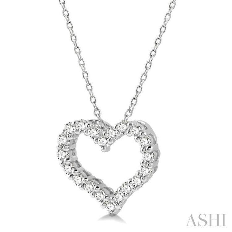 1/2 Ctw Heart Shape Round Cut Diamond Pendant With Chain in 14K White Gold 1/2 Ctw Heart Shape Round Cut Diamond Pendant With Chain in 14K White Gold