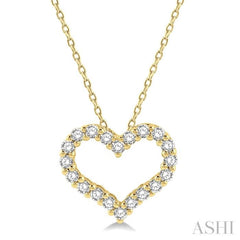 1/4 Ctw Heart Shape Round Cut Diamond Pendant With Chain in 14K Yellow Gold 1/4 Ctw Heart Shape Round Cut Diamond Pendant With Chain in 14K Yellow Gold