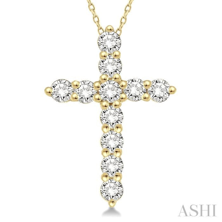 1/4 Ctw Round Cut Diamond Cross Pendant With Chain in 14K Yellow Gold 1/4 Ctw Round Cut Diamond Cross Pendant With Chain in 14K Yellow Gold