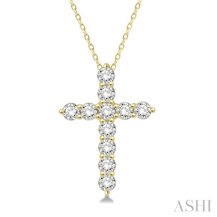 3/4 Ctw Round Cut Diamond Cross Pendant With Chain in 14K Yellow Gold 3/4 Ctw Round Cut Diamond Cross Pendant With Chain in 14K Yellow Gold