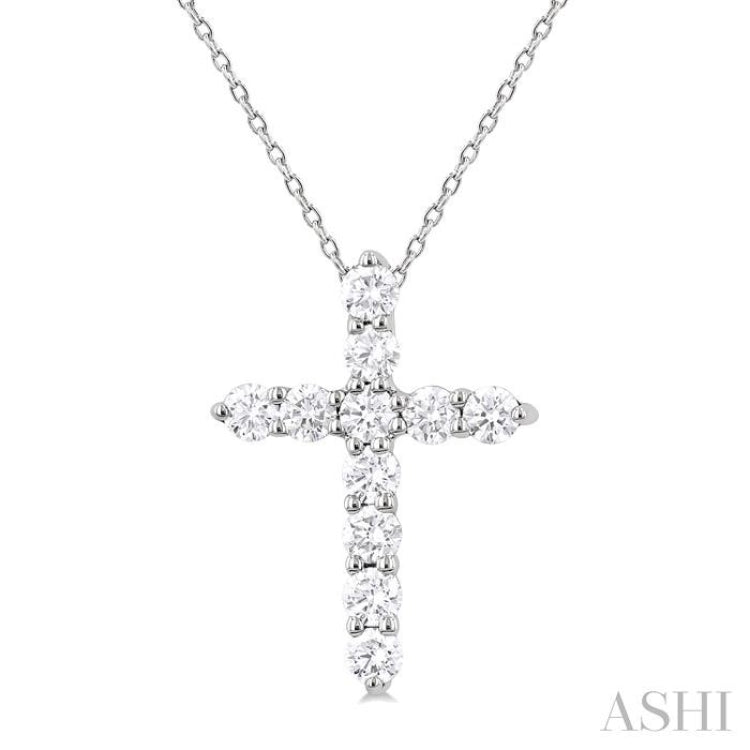 1/3 Ctw Round Cut Diamond Cross Pendant With Chain in 14K White Gold 1/3 Ctw Round Cut Diamond Cross Pendant With Chain in 14K White Gold