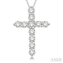 1/4 Ctw Round Cut Diamond Cross Pendant With Chain in 14K White Gold 1/4 Ctw Round Cut Diamond Cross Pendant With Chain in 14K White Gold