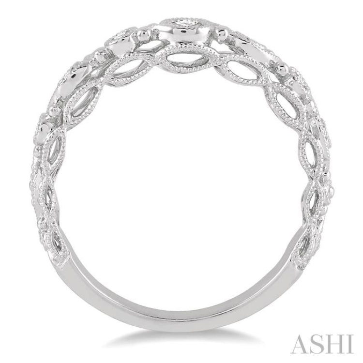 1/6 Ctw Round Cut Vintage Lattice Diamond Wedding Band in 14K White Gold 1/6 Ctw Round Cut Vintage Lattice Diamond Wedding Band in 14K White Gold