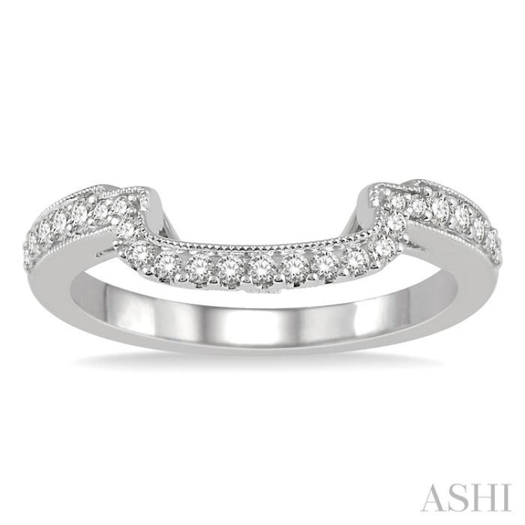 1/4 ctw Deep Curve Center Round Cut Diamond Wedding Band in 14K White Gold 1/4 ctw Deep Curve Center Round Cut Diamond Wedding Band in 14K White Gold