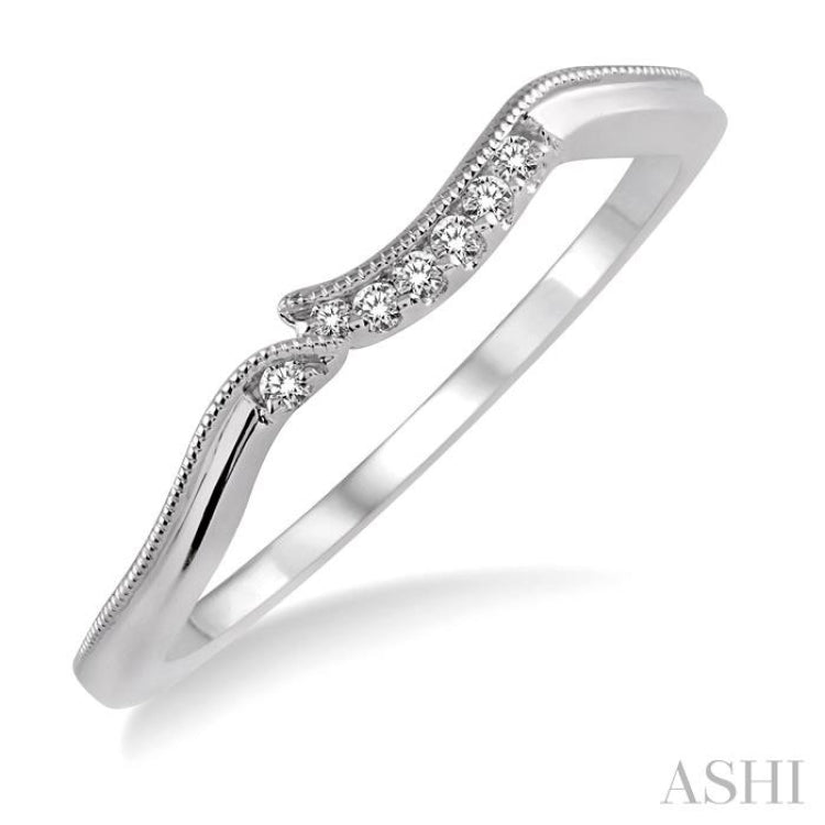 1/20 Ctw Round Cut Diamond Wedding Band in 14K White Gold 1/20 Ctw Round Cut Diamond Wedding Band in 14K White Gold
