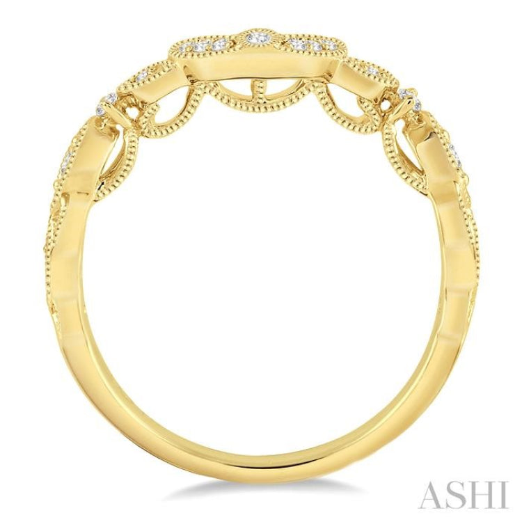 1/6 ctw Round Cut Diamond Wedding Band in 14K Yellow Gold 1/6 ctw Round Cut Diamond Wedding Band in 14K Yellow Gold