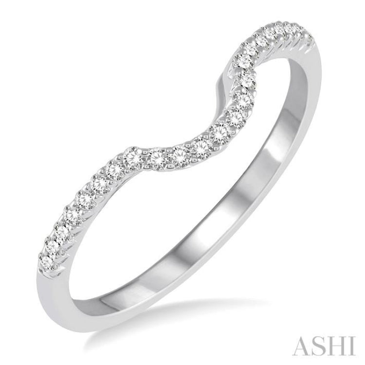 1/6 ctw Deep Curve Center Round Cut Diamond Wedding Band in 14K White Gold 1/6 ctw Deep Curve Center Round Cut Diamond Wedding Band in 14K White Gold