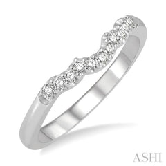 1/6 Ctw Waves Center Round Cut Diamond Wedding Band in 14K White Gold 1/6 Ctw Waves Center Round Cut Diamond Wedding Band in 14K White Gold