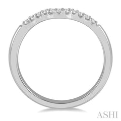 1/6 Ctw Waves Center Round Cut Diamond Wedding Band in 14K White Gold 1/6 Ctw Waves Center Round Cut Diamond Wedding Band in 14K White Gold