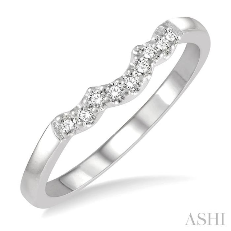 1/10 Ctw Waves Center Round Cut Diamond Wedding Band in 14K White Gold 1/10 Ctw Waves Center Round Cut Diamond Wedding Band in 14K White Gold