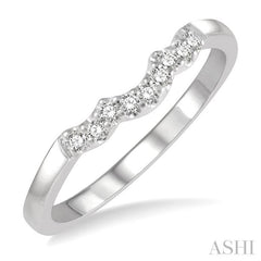 1/10 Ctw Waves Center Round Cut Diamond Wedding Band in 14K White Gold 1/10 Ctw Waves Center Round Cut Diamond Wedding Band in 14K White Gold