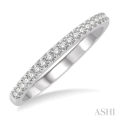 1/5 ctw Round Cut Diamond Wedding Band in 14K White Gold 1/5 ctw Round Cut Diamond Wedding Band in 14K White Gold