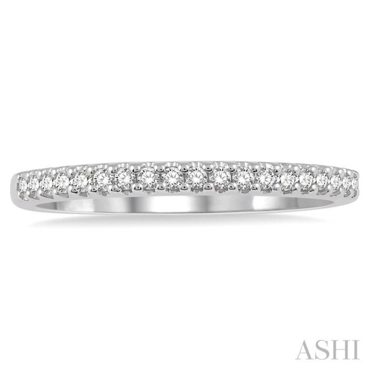 1/5 ctw Round Cut Diamond Wedding Band in 14K White Gold 1/5 ctw Round Cut Diamond Wedding Band in 14K White Gold