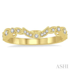 1/6 Ctw Round Cut Diamond Wedding Band in 14K Yellow Gold 1/6 Ctw Round Cut Diamond Wedding Band in 14K Yellow Gold