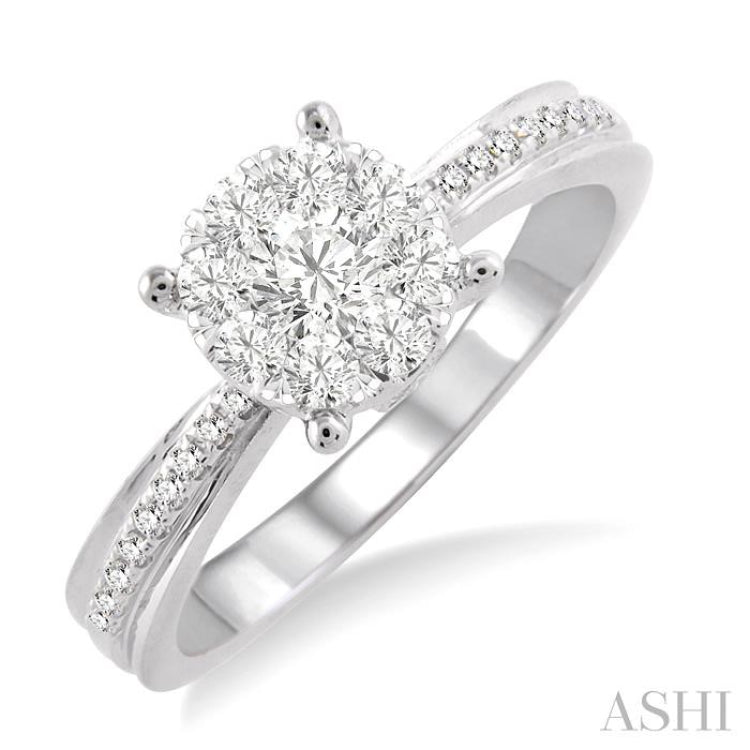 3/4 ctw Lovebright Round Cut Diamond Engagement Ring in 14K White Gold 3/4 ctw Lovebright Round Cut Diamond Engagement Ring in 14K White Gold