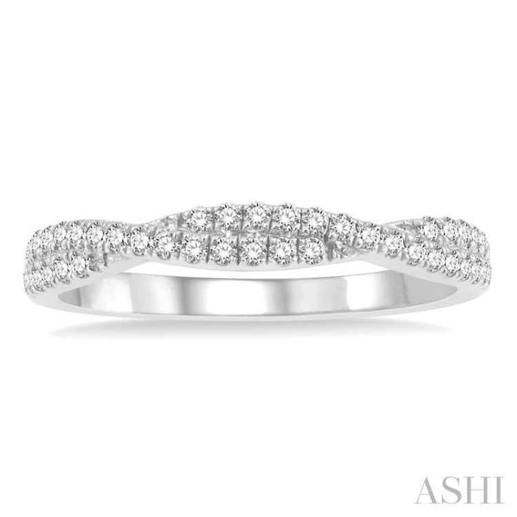 1/4 Ctw Twisted Round Cut Diamond Wedding Band in 14K White Gold 1/4 Ctw Twisted Round Cut Diamond Wedding Band in 14K White Gold