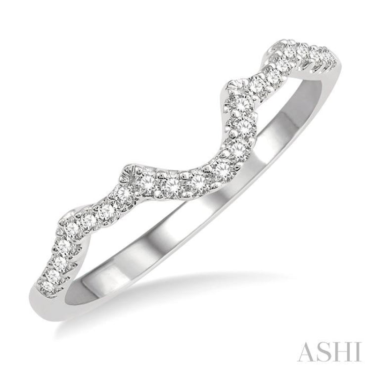 1/6 Ctw Curved Round Cut Diamond Wedding Band in 14K White Gold 1/6 Ctw Curved Round Cut Diamond Wedding Band in 14K White Gold