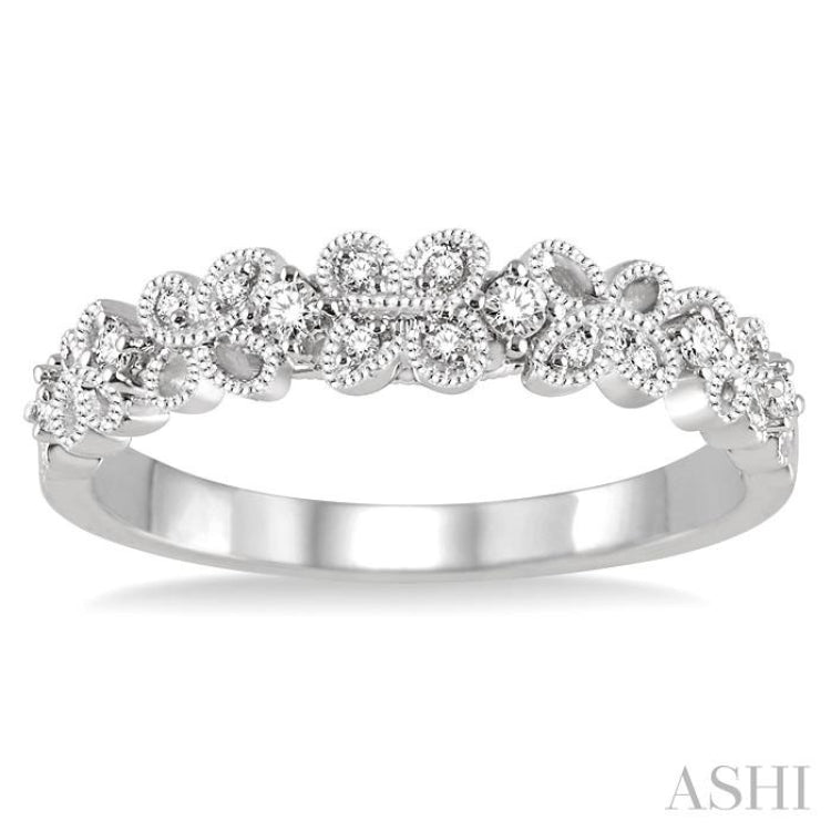 1/10 ctw Round Cut Diamond Wedding Band in 14K White Gold 1/10 ctw Round Cut Diamond Wedding Band in 14K White Gold