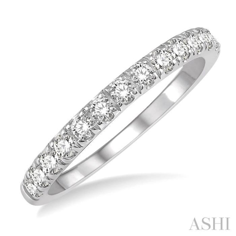 1/2 ctw Round Cut Diamond Wedding Band in 14K White Gold 1/2 ctw Round Cut Diamond Wedding Band in 14K White Gold