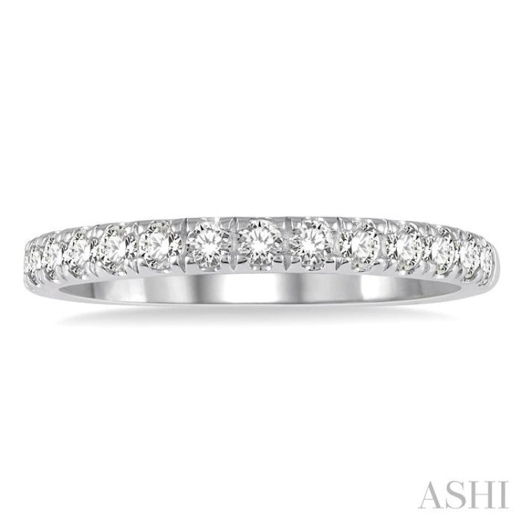 1/2 ctw Round Cut Diamond Wedding Band in 14K White Gold 1/2 ctw Round Cut Diamond Wedding Band in 14K White Gold