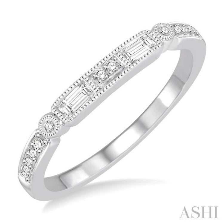 1/5 Ctw Diamond Wedding Band in 14K White Gold 1/5 Ctw Diamond Wedding Band in 14K White Gold