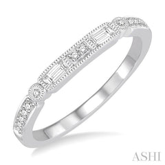 1/5 Ctw Diamond Wedding Band in 14K White Gold 1/5 Ctw Diamond Wedding Band in 14K White Gold