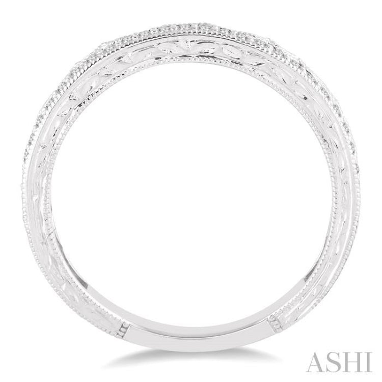 1/6 Ctw Round Cut Diamond Wedding Band in 14K White Gold 1/6 Ctw Round Cut Diamond Wedding Band in 14K White Gold