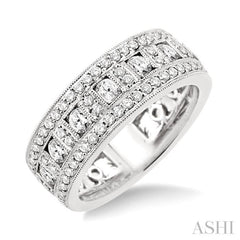 1 1/10 Ctw Channel Round Cut Diamond Wedding Band in 14K White Gold 1 1/10 Ctw Channel Round Cut Diamond Wedding Band in 14K White Gold