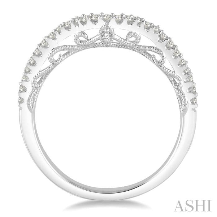 1/5 ctw Round Cut Diamond Wedding Band in 14K White Gold 1/5 ctw Round Cut Diamond Wedding Band in 14K White Gold