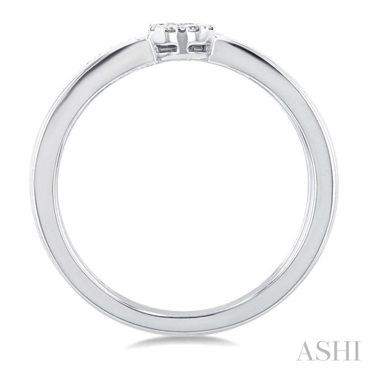 1/4 Ctw Double Row Lovebright Round Cut Diamond Ladies Ring in 10K White Gold 1/4 Ctw Double Row Lovebright Round Cut Diamond Ladies Ring in 10K White Gold