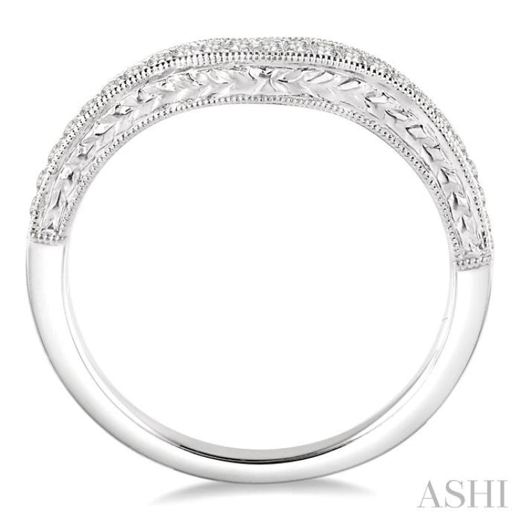 1/6 Ctw Round Cut Diamond Wedding Band in 14K White Gold 1/6 Ctw Round Cut Diamond Wedding Band in 14K White Gold