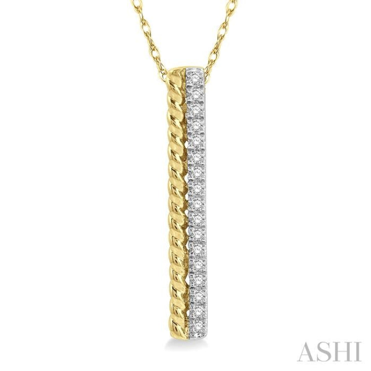 1/6 Ctw Pyramid Round Cut Diamond Bar Pendant With Chain in 14K Yellow Gold 1/6 Ctw Pyramid Round Cut Diamond Bar Pendant With Chain in 14K Yellow Gold