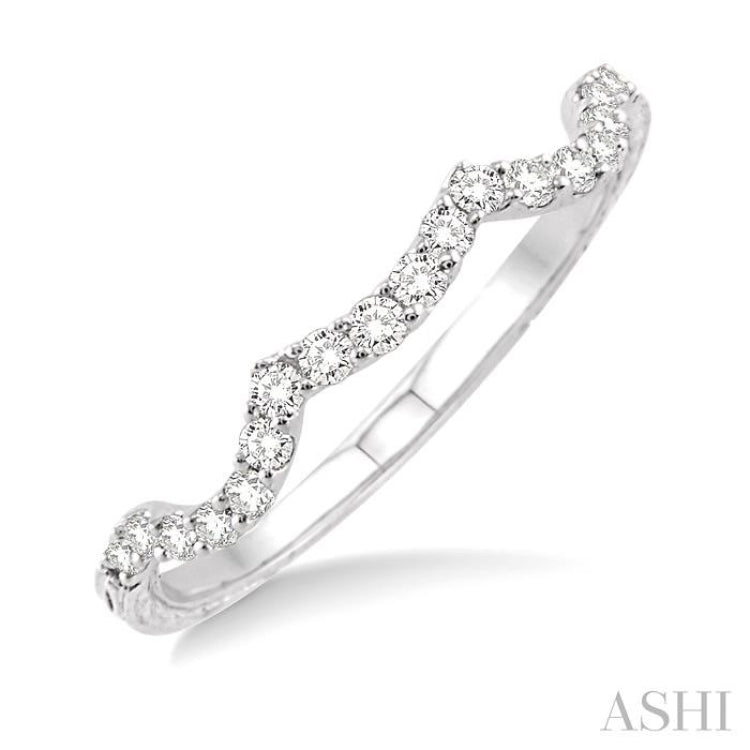 1/5 Ctw Round Cut Diamond Wedding Band in 14K White Gold 1/5 Ctw Round Cut Diamond Wedding Band in 14K White Gold