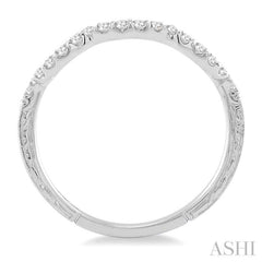 1/5 Ctw Round Cut Diamond Wedding Band in 14K White Gold 1/5 Ctw Round Cut Diamond Wedding Band in 14K White Gold