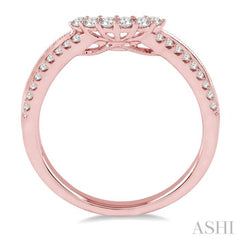 1/4 ctw Round Cut Diamond Wedding Band in 14K Rose Gold 1/4 ctw Round Cut Diamond Wedding Band in 14K Rose Gold
