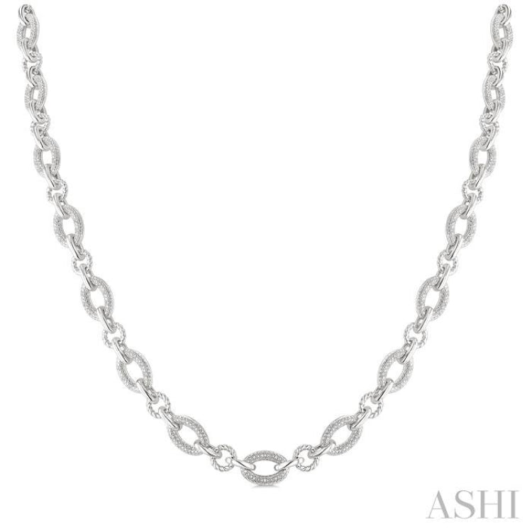1/4 Ctw Single Cut Diamond Bold Oval Shape Rope Link Necklace in Sterling Silver 1/4 Ctw Single Cut Diamond Bold Oval Shape Rope Link Necklace in Sterling Silver